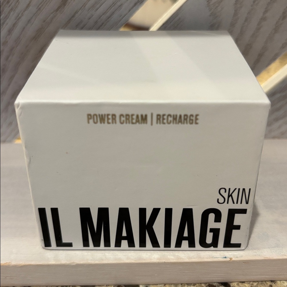IL MAKIAGE Power Cream Recharge - New